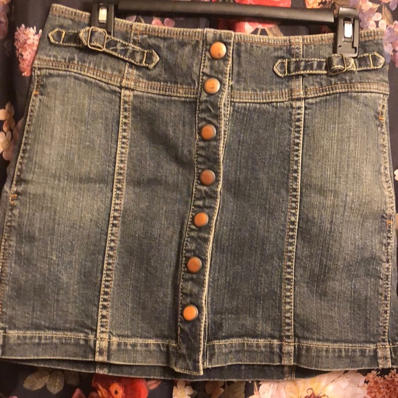 GAP Jeanskirt💕 - Picture 1 of 7